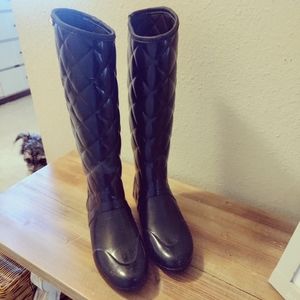 Hunter rain boots